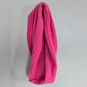 GAP Bold Pink Knit Scarf Y2K Infinity